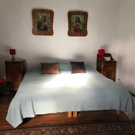 Feked Farmstay *