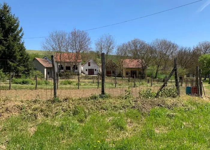 Feked Farmstay