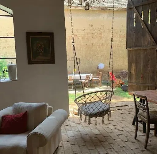 Feked Farmstay *